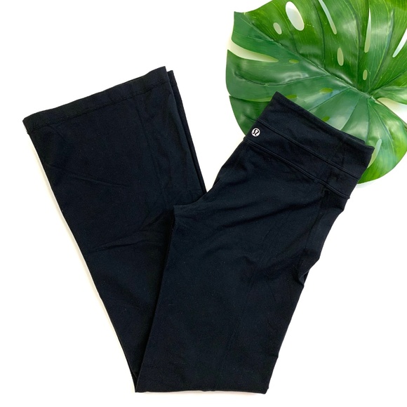 lululemon athletica Pants - Lululemon Athletica Groove Flare Black Yoga Pants